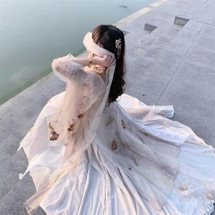 濑田宗次郎（身份：十刃最强、“天剑”、微笑的修罗） - 短剧分集全集在线观看 - 云端观看